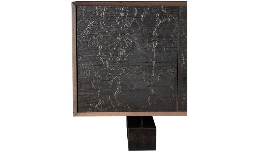 Incredibly designed cabinet