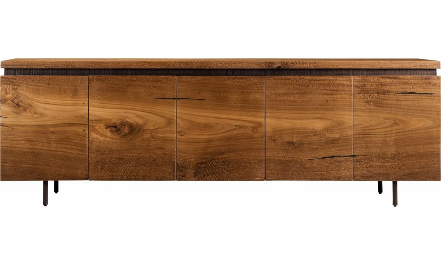 Admirable and functional cabinet