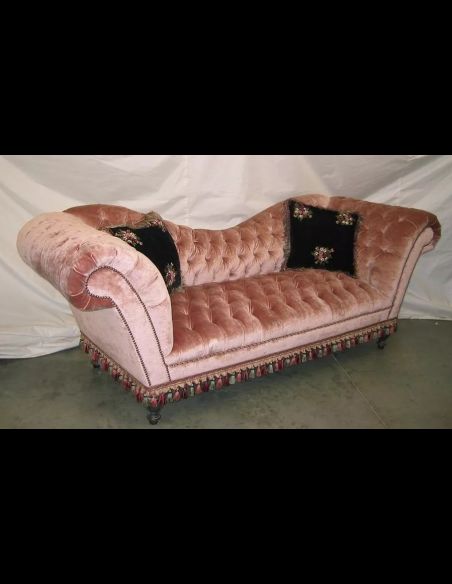 Pink Velvet Curvey Tufted Sofa