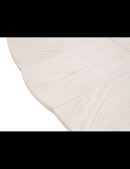 Classic Jupe table with modern allure