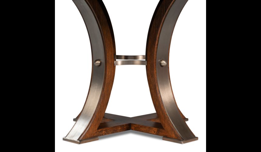 Round table with self-storing leaves. Palladio finish on oak wood
