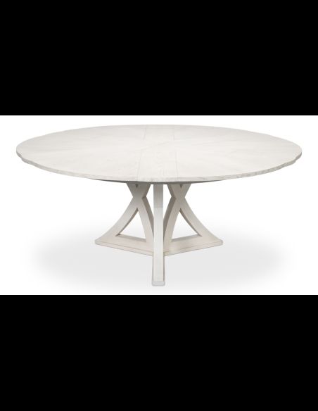 Exceptionally designed Jupe table