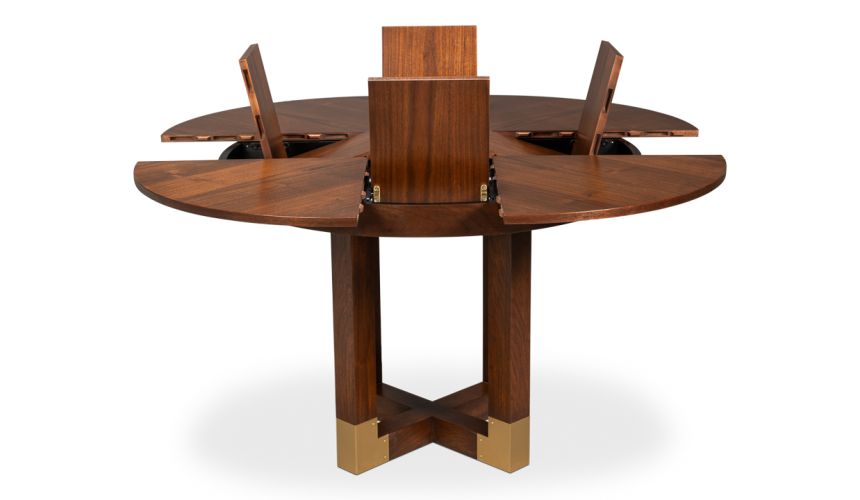 Small expandable Jupe table