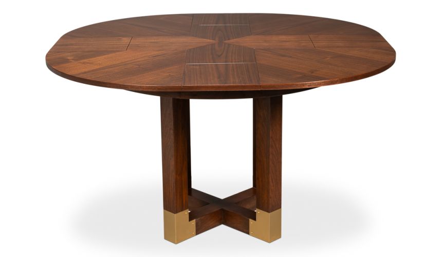 Small expandable Jupe table