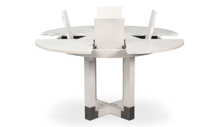 Small expandable white Jupe table