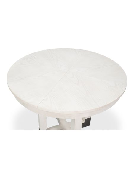 Small expandable white Jupe table
