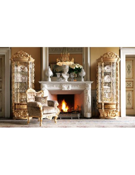 Luxury Leather & Upholstered Furniture Tufted Upholstered Armchair