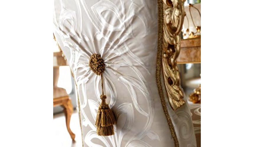 Dining Tables Stunning Modern Style Dinning Table, Hand Crafted by Artisans