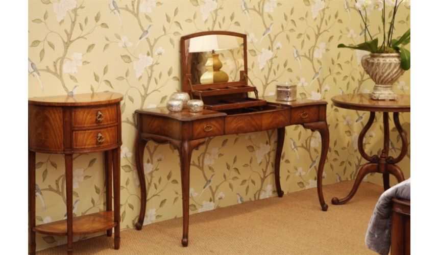 Decorative Accessories Vanity Dressing Table. High Quality Furniture
