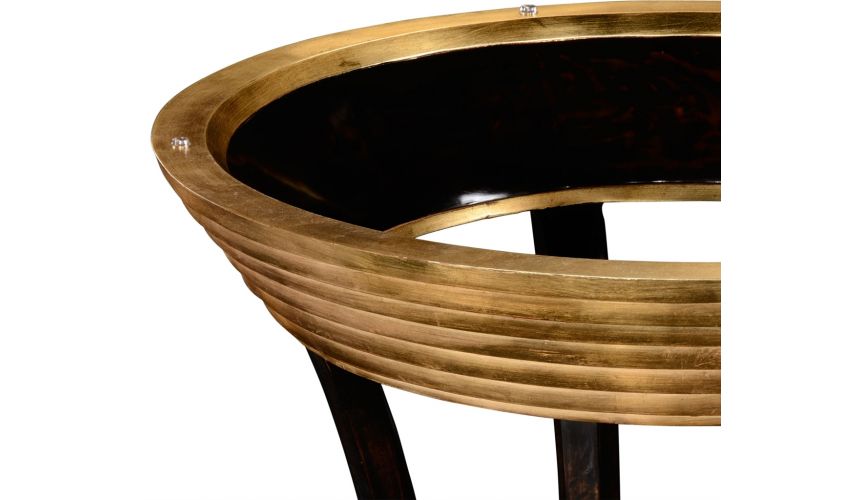 Round & Oval Side Tables Circular Black Lacquer and Gilt Side Table-42