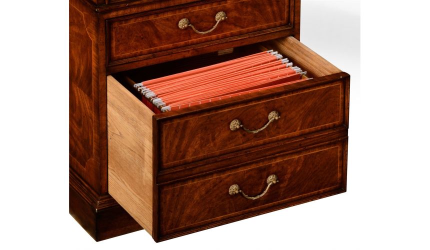 Executive Desks Mahogany compact single pedestal desk