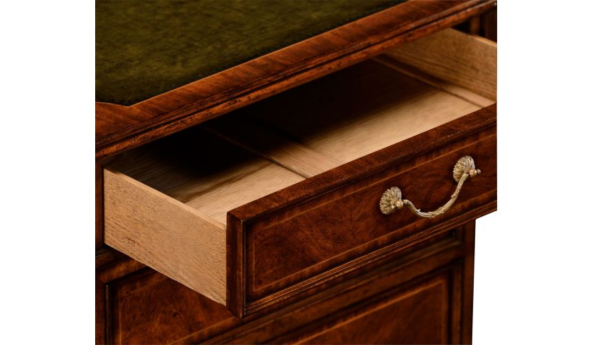 Executive Desks Mahogany compact single pedestal desk