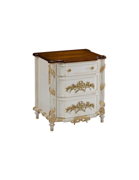 Breakfronts & China Cabinets Chest Of 4 Drawers