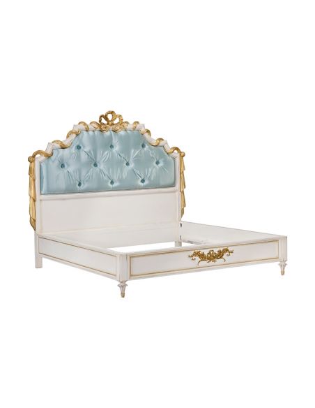 Breakfronts & China Cabinets Chest Of 4 Drawers