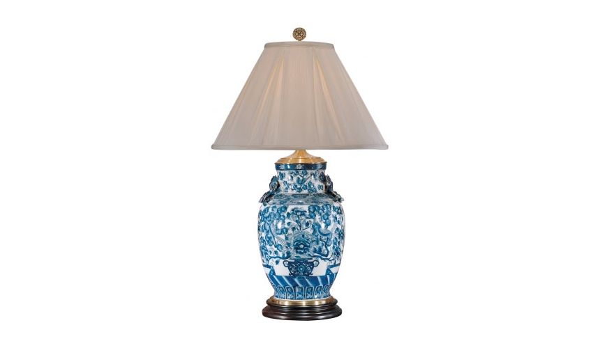 Decorative Accessories Procelain Garden Amphora Lamp