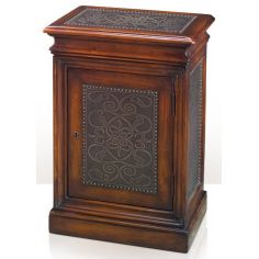 LUXURY BEDROOM FURNITURE Complimentary Engravings