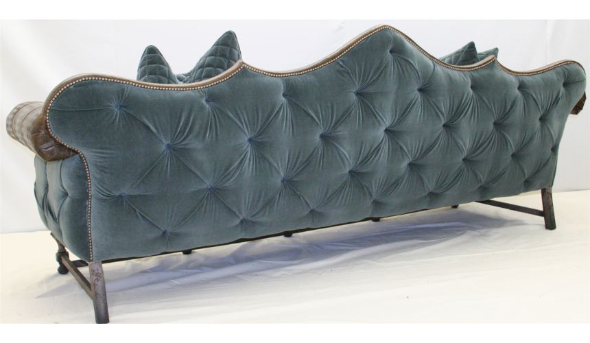 SOFA, COUCH & LOVESEAT Sofa 8000-04