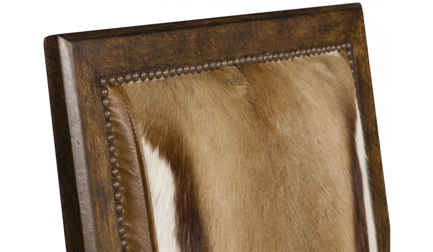 Luxury Leather & Upholstered Furniture Stylish and Earthy Arm Chair