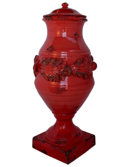 High Quality Furniture, Museo Vase.