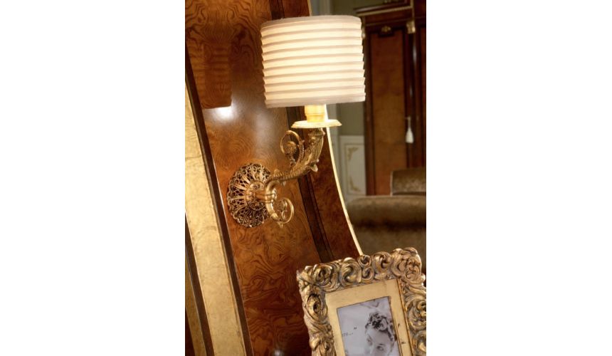 Furniture Masterpieces Complete Dressing Table with Curved Legs