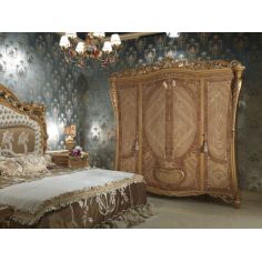 Furniture Masterpieces Elegant 4 Door King Size Wardrobe