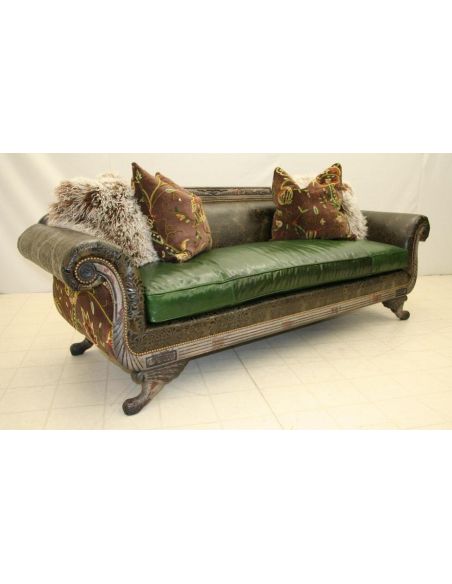 Luxury Carved Frame Sofa-05