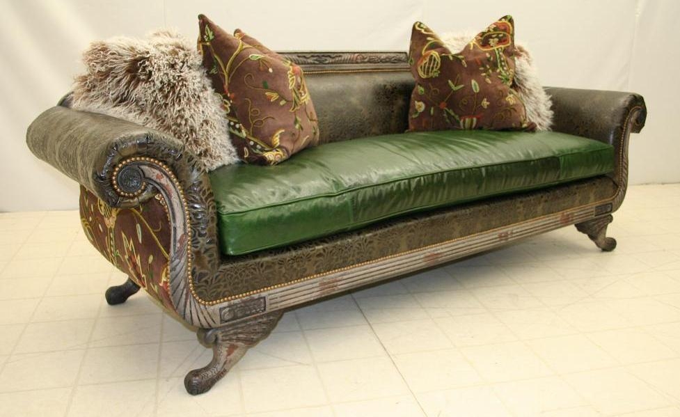 Luxury Carved Frame Sofa-05