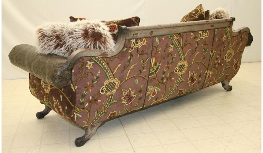Luxury Carved Frame Sofa-05
