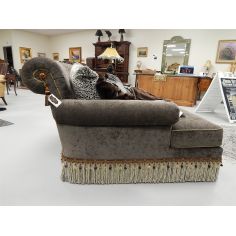 SETTEES, CHAISE, BENCHES Chaise double chair. Classy styling 442 2