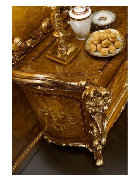 Breakfronts & China Cabinets Classic Freestanding Sideboard