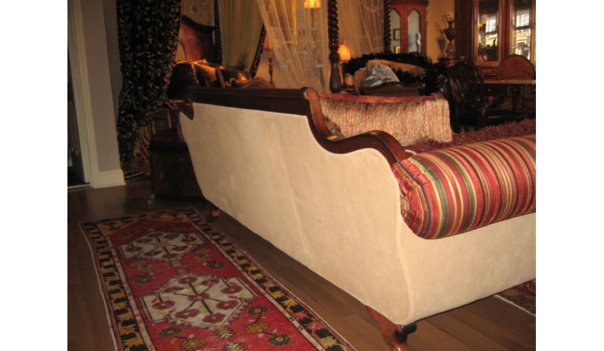 SOFA, COUCH & LOVESEAT Duncan Phyfe sofa with green gator leather