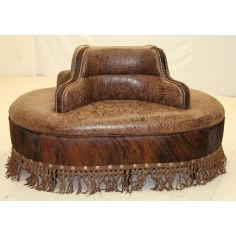 Four seater leather center bench 2