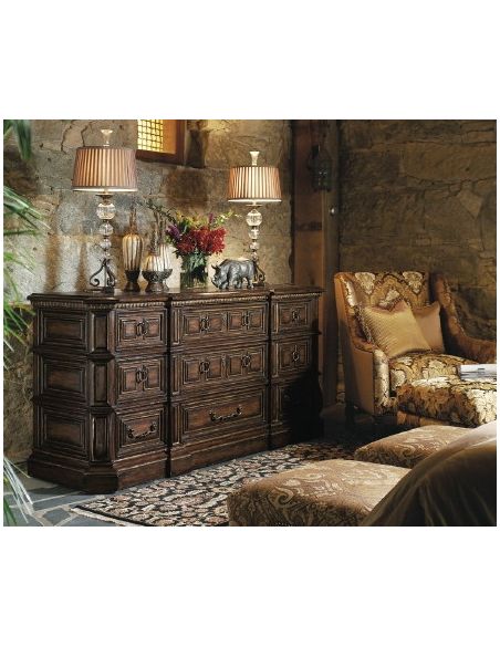 Queen and King Sized Beds Live like a King, luxury furnishings for castles to cottages
