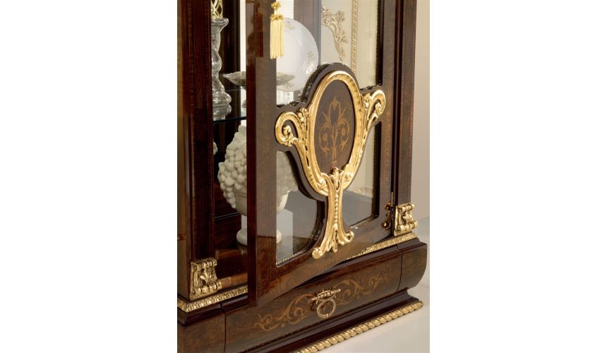 Breakfronts & China Cabinets Elegant Single Door Glass Cupboard