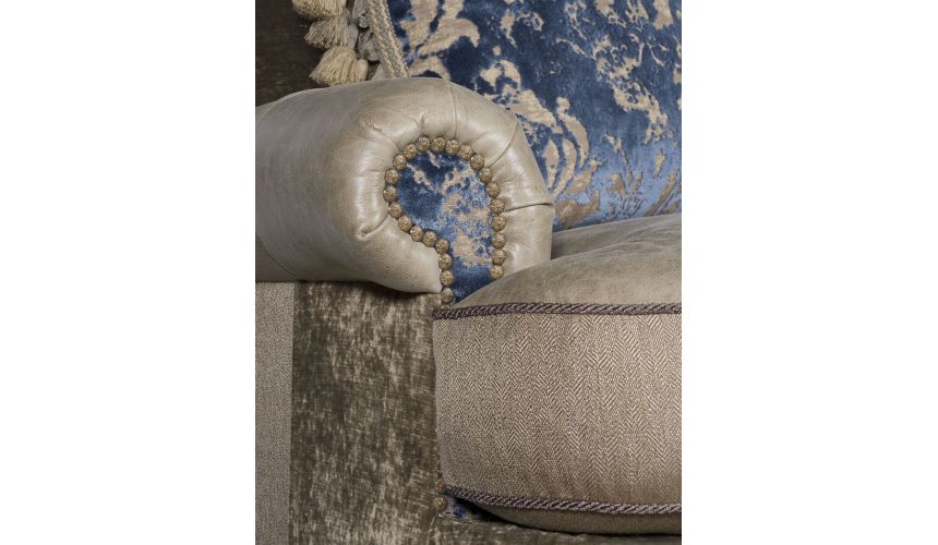 Luxury Leather & Upholstered Furniture Fabric Sofa with Floral Design Work