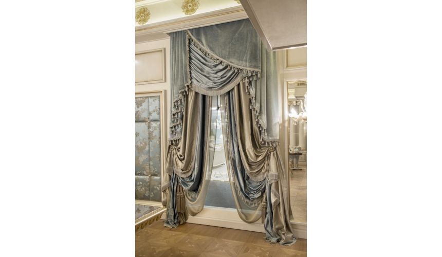 Dining Tables 1 Luxury dining furniture and furnishings. 227