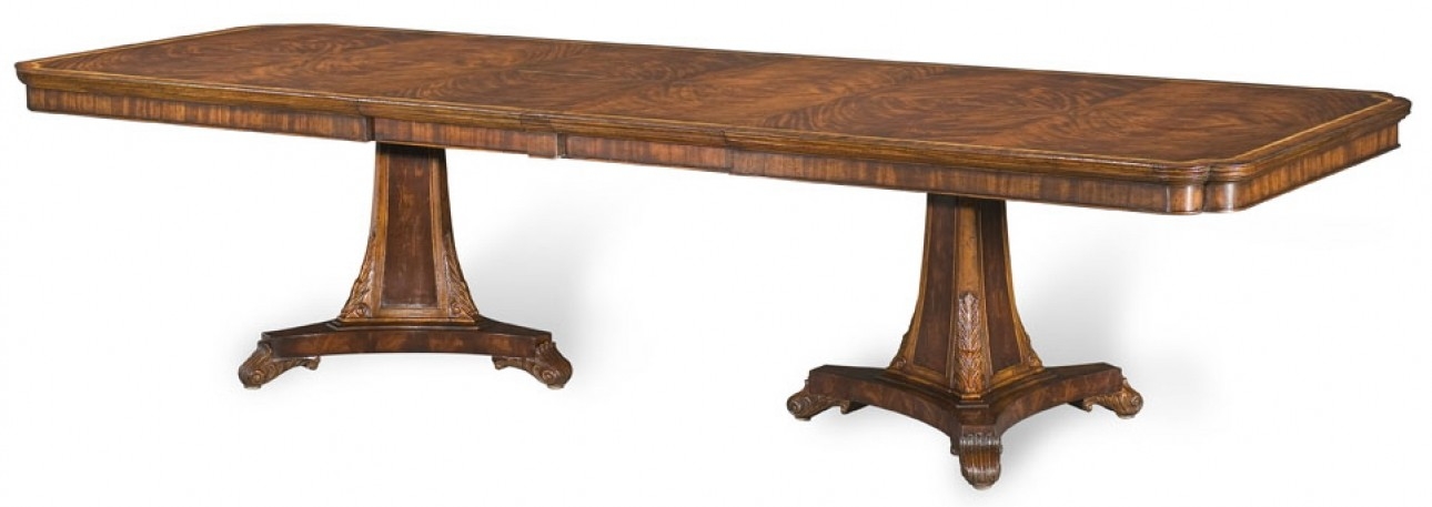 Dining Tables Luxury Mahogany and cross-banded dining table.