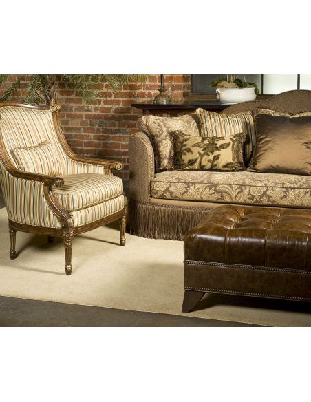 Luxury Leather & Upholstered Furniture Modern Style Button Back Sofa