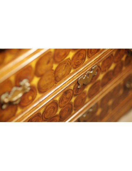 Chest of Drawers Walnut and Oyster Veneer Chest of Drawers-34